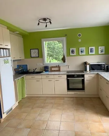 Maison 400m De La Holiday home *