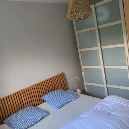 Maison 400m De La *